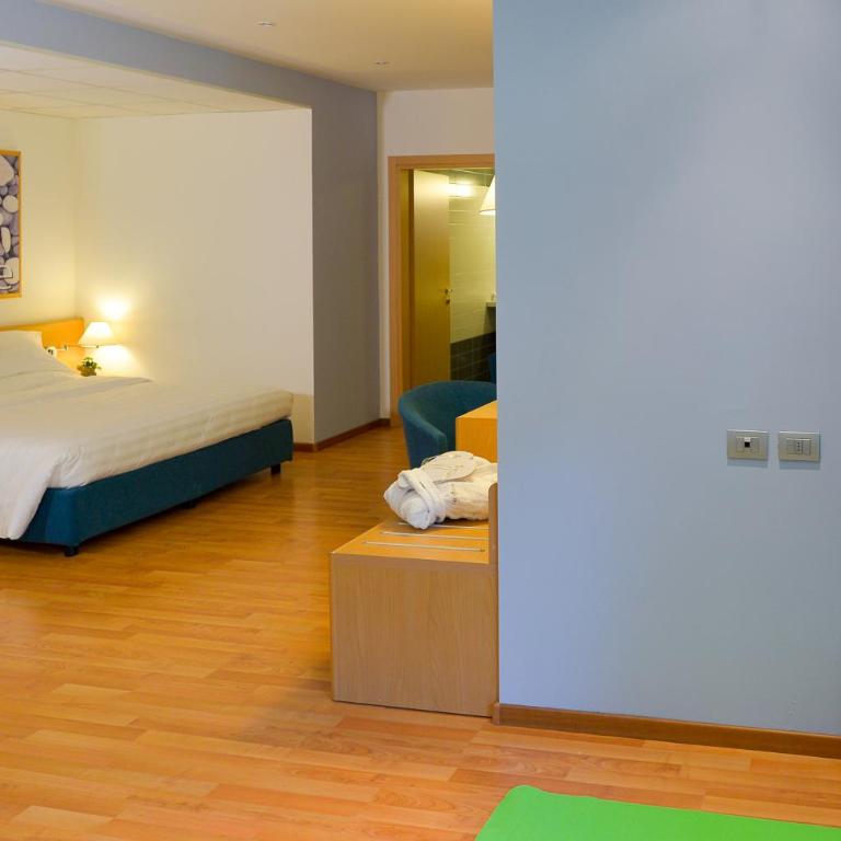 Vital Hotel Flora - Suite Familiare con Balcone - 2