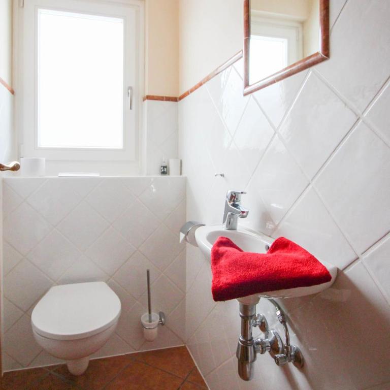 Apartments- und Ferienhaus Anton - Two-Bedroom Apartment - 13
