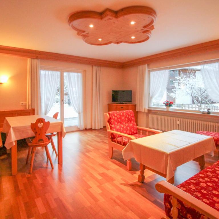 Apartments- und Ferienhaus Anton - Two-Bedroom Apartment - 17
