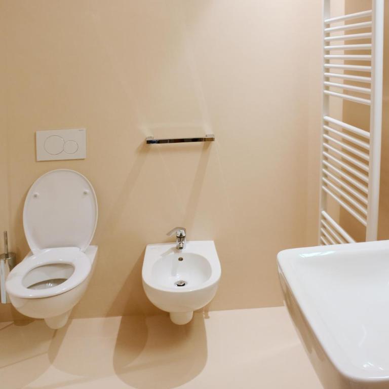 Casa Baldelli - Camera Quadrupla con Bagno Privato - 5
