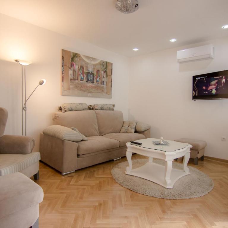 Apartments near St. Sava Temple - Apartman sa 2 Spavaće Sobe - 1