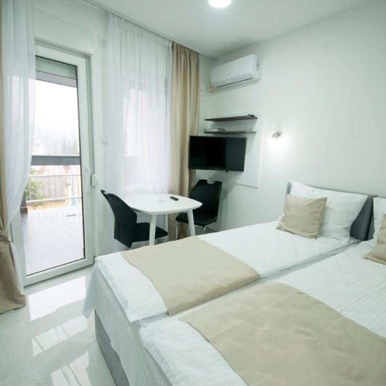 Apartmani Stančić - Apartman sa Terasom - 3