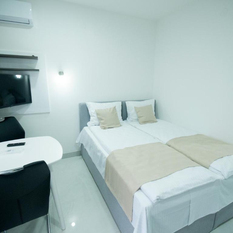 Apartmani Stančić - Apartman sa Terasom - 4
