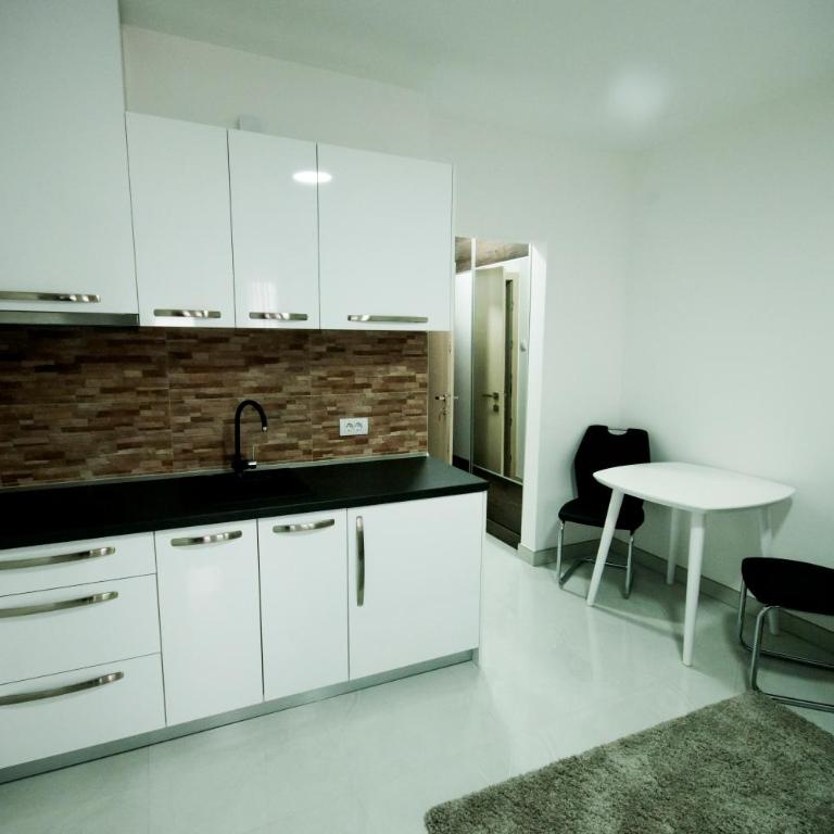 Apartmani Stančić - Apartman sa Terasom - 1