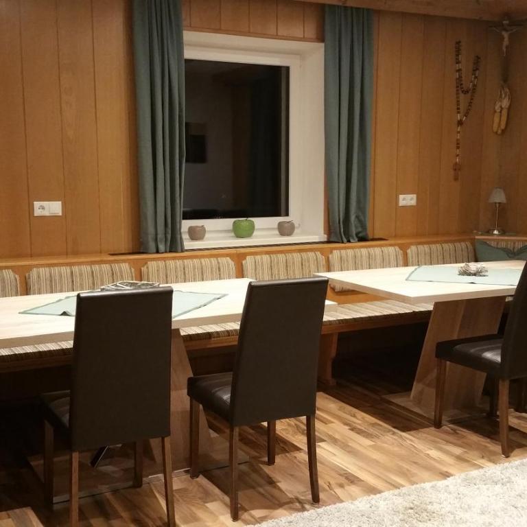 Ferienwohnungen Maurer - Comfort Apartment mit 2 Schlafzimmern und Balkon - 9