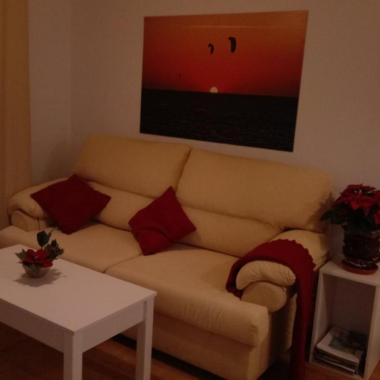 Bonito, luminoso, cerca del mar con Parking - Apartamento con balcón - 8