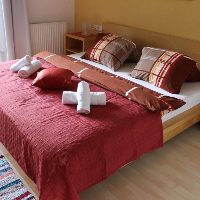 Ferienwohnungen Maurer - Apartment mit 4 Schlafzimmern und einem Balkon - 1