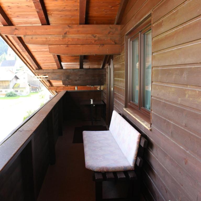 Ferienwohnungen Maurer - Apartment mit 4 Schlafzimmern und einem Balkon - 17