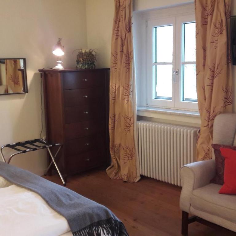 Pension Prinz - Familienzimmer mit 2 Schlafzimmern - 1