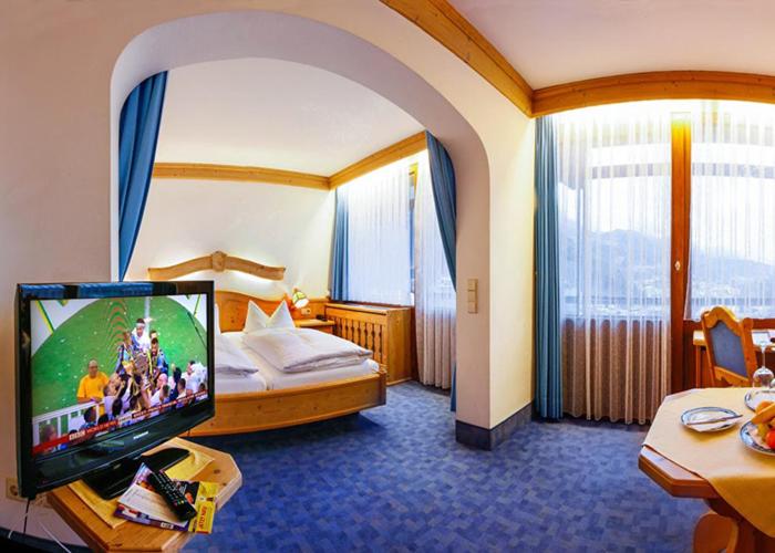 Hotel Vier Jahreszeiten - Grand Junior Suite - 1