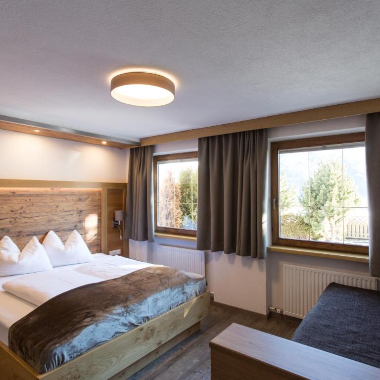 NATURLODGE Ladis - Nature Lodges with Mountain Views - Deluxe Apartment - 2