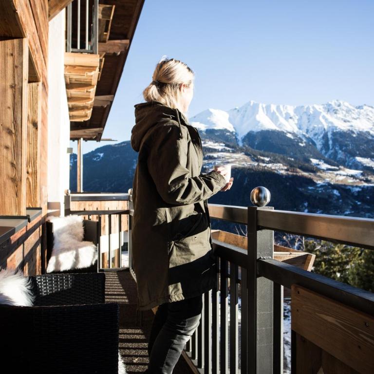 NATURLODGE Ladis - Nature Lodges with Mountain Views - Apartment mit 1 Schlafzimmer und Balkon - 7