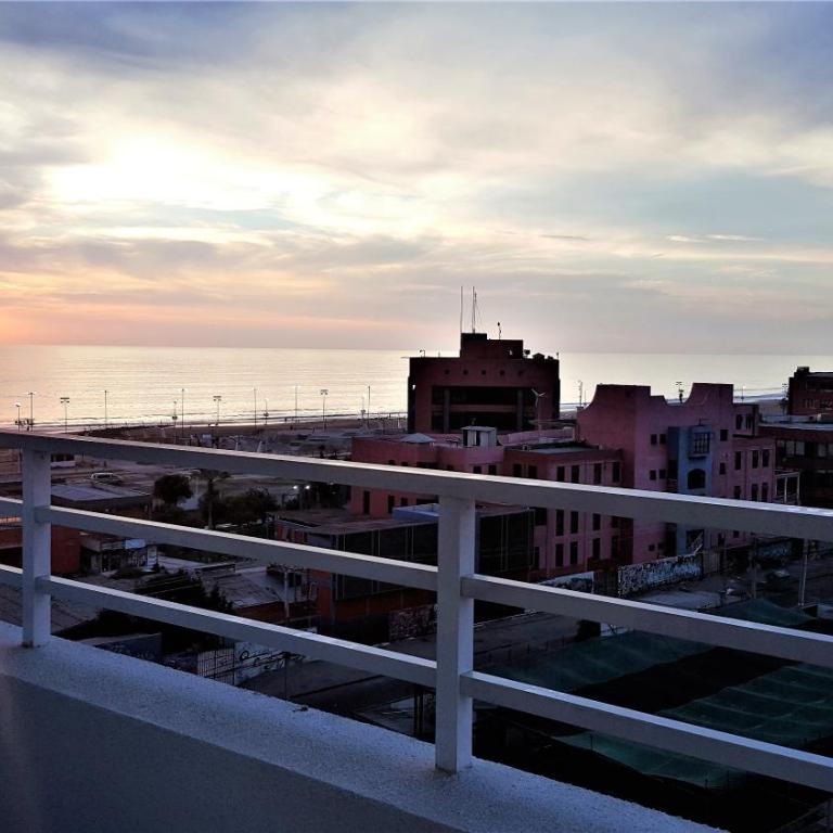 Edificio One - Apartment with Balcony - 11