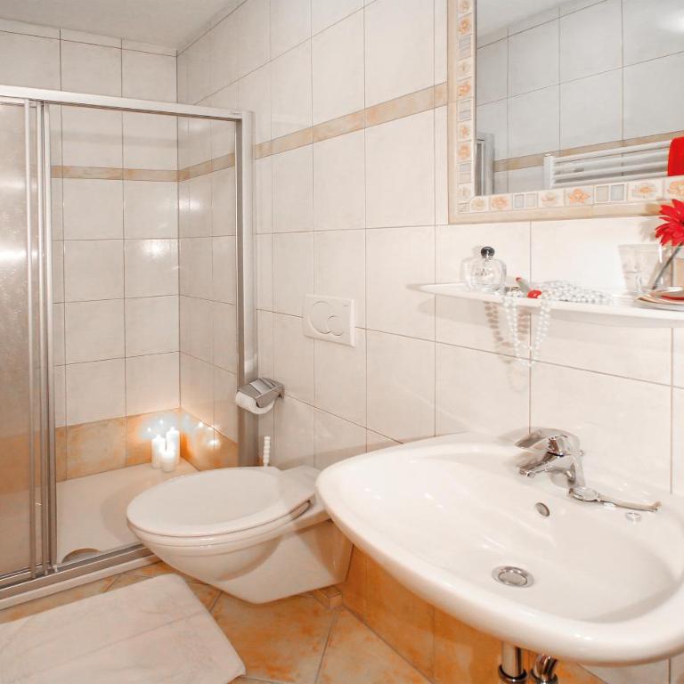 Holzmannhof - Two-Bedroom Apartment - 5