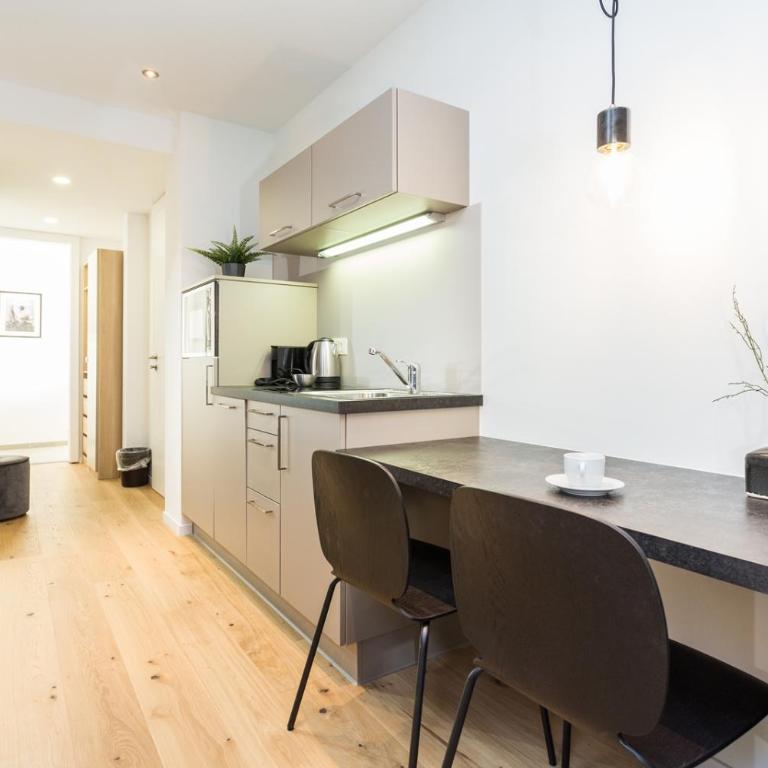 Room 4 & 5 Apartments - Superior Apartment - 4
