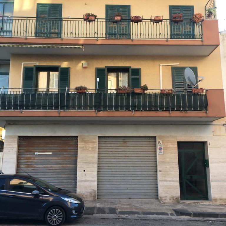 Domus Archimede - Appartamento con Balcone - 10