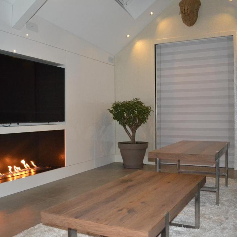Le Cocon De Notre Dame - Four-Bedroom Loft Apartment with Sauna - 10