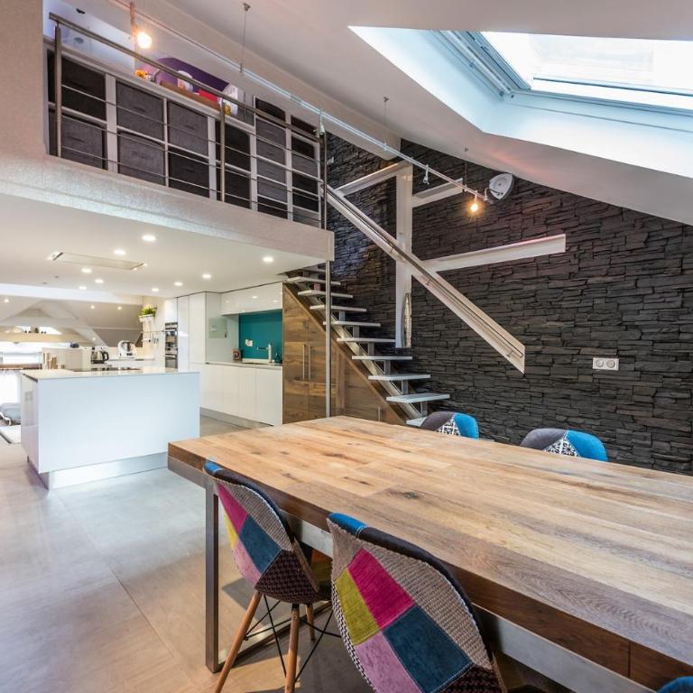 Le Cocon De Notre Dame - Four-Bedroom Loft Apartment with Sauna - 8