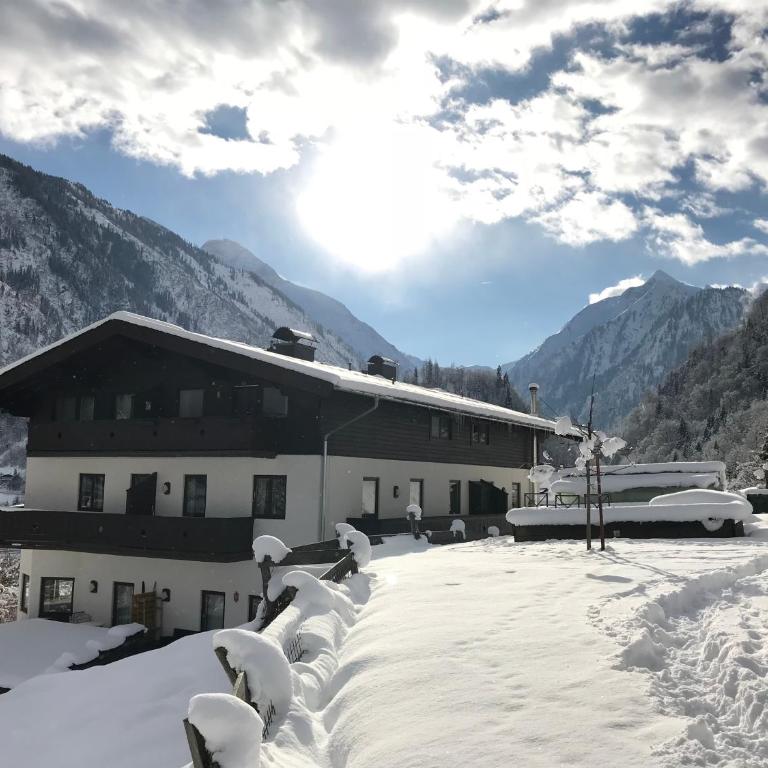 Apartment WILKY in Kaprun - Apartment mit Bergblick und eigenem Eingang - 14