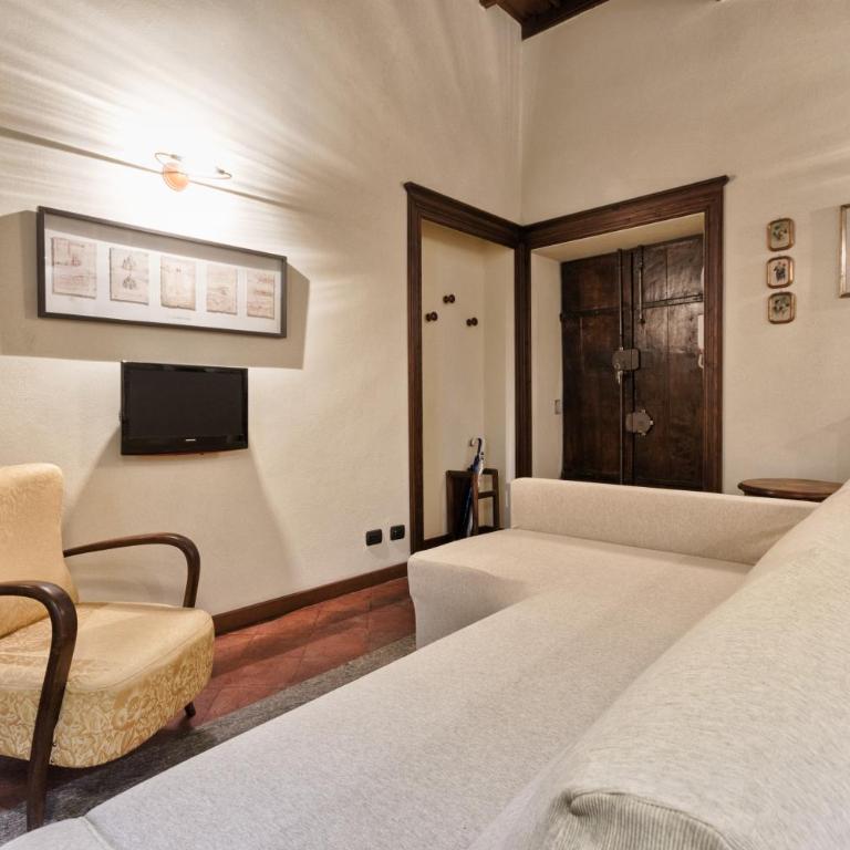 GuestHost - Palazzo Di Città Elegant Apartment - Superior Apartment - 2