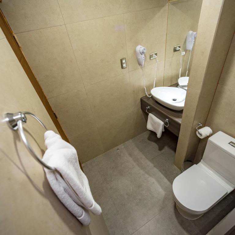 Hotel Insigne - Suite Familiar - 6