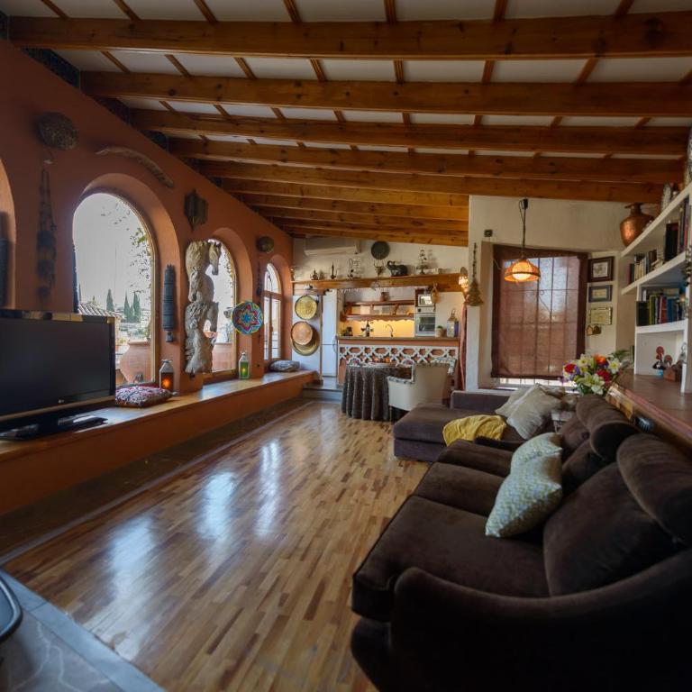 Casa del Beso - Three-Bedroom Vacation Home - 22