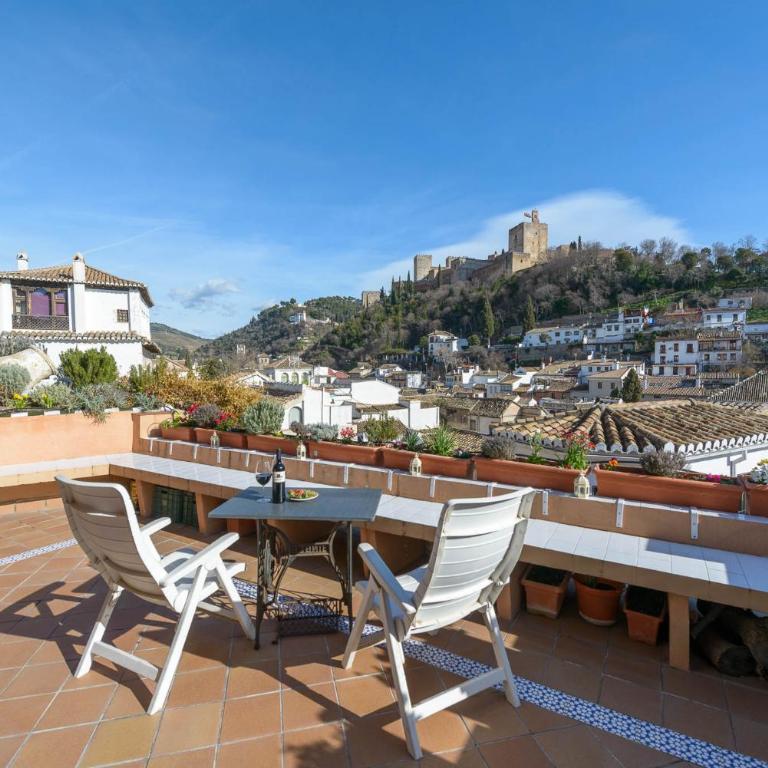 Casa del Beso - Three-Bedroom Vacation Home - 11