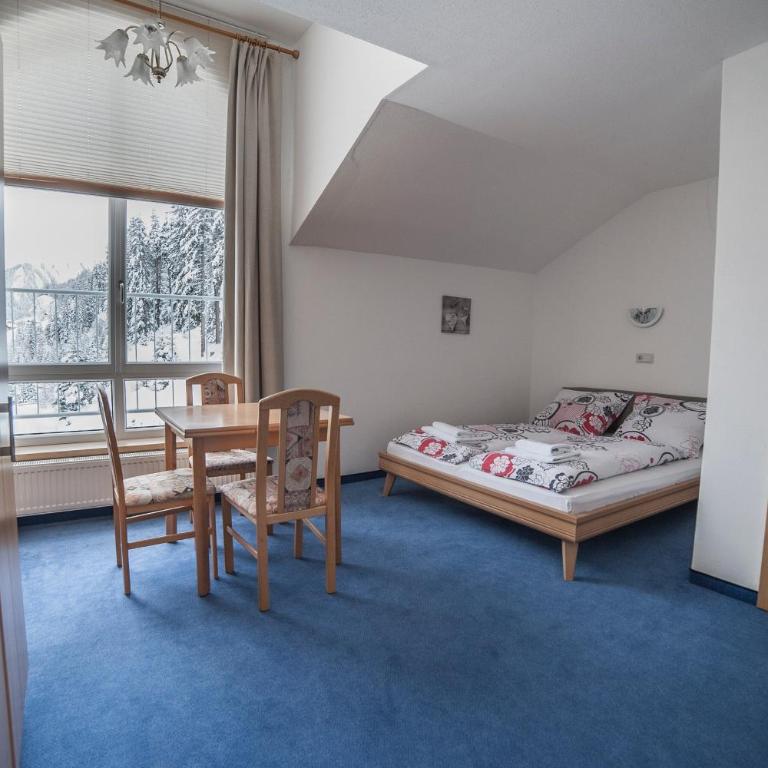 Haus Julia Spiss Samnaun - Apartment - 1