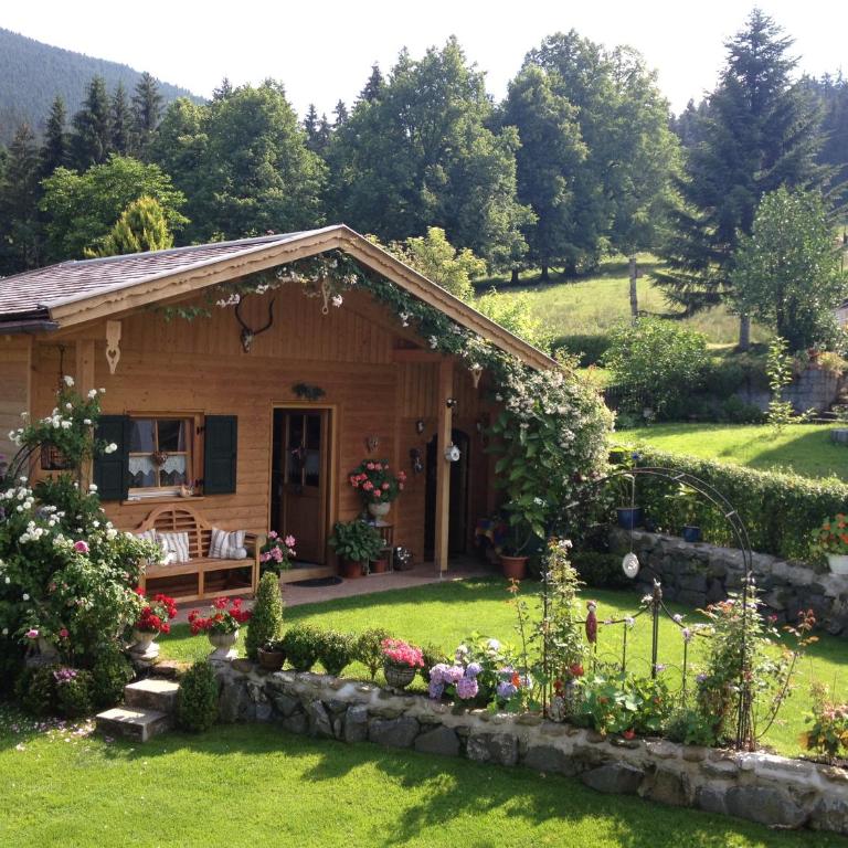 Ferienwohnung Mitteldorf - Apartment mit Blick auf die Berge - 13