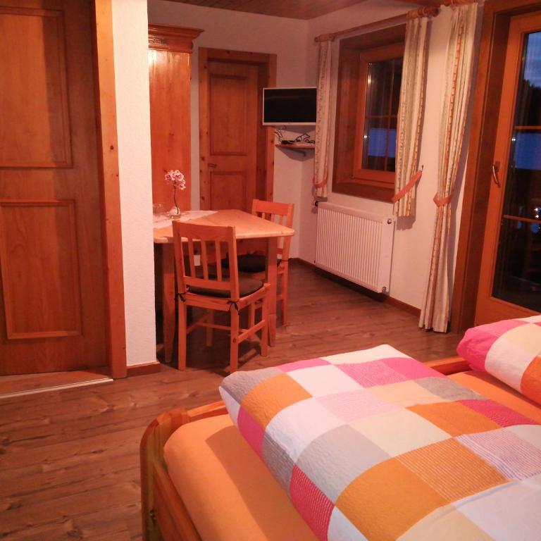 Hoazhof - Familienzimmer mit Balkon - 1