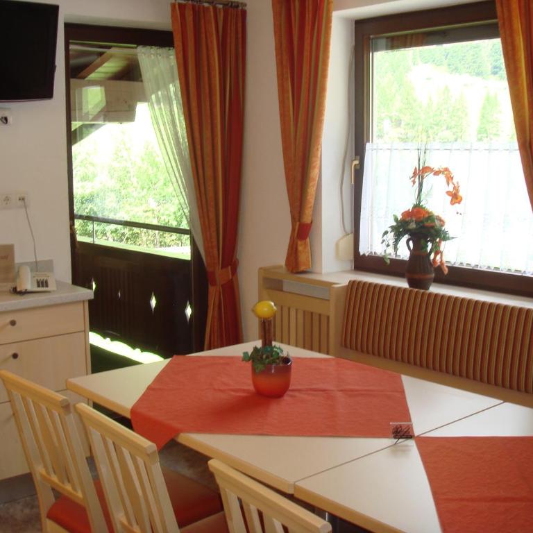 Gästeheim Prantl - Apartment mit 3 Schlafzimmern - 2