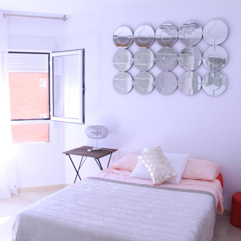 Sunny Apartments, Alicante Centre - Deluxe Apartment - 4