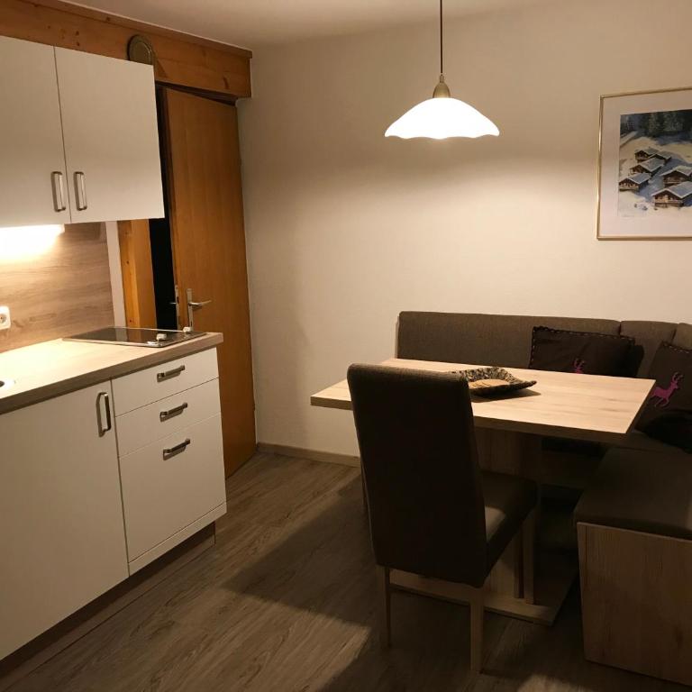Gästehaus Schneeberger - Apartment mit 1 Schlafzimmer - 1