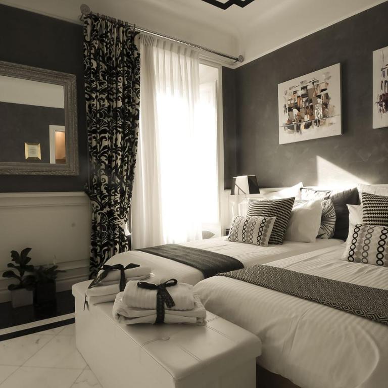 Suite Spagna 29 - Monolocale King Deluxe - 4