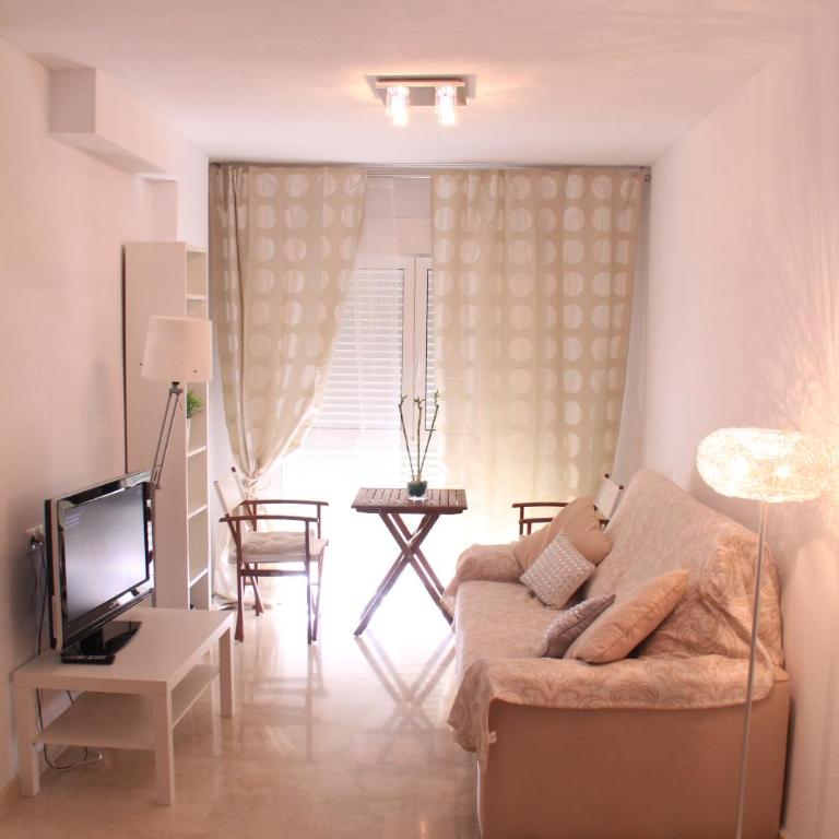 Sunny Apartments, Alicante Centre - Deluxe Apartment - 20