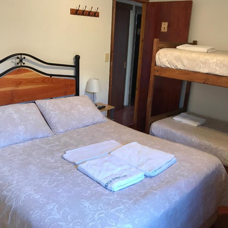 Hostería Zapallar - Habitación Cuádruple con baño privado - 4