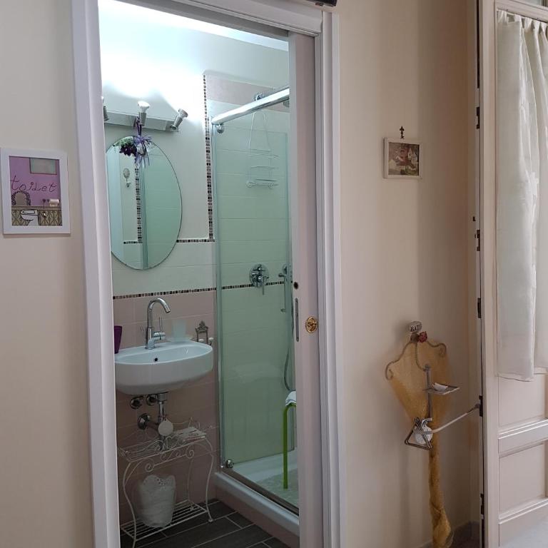 Da Agnese Locazioni brevi - Double Room with Private Bathroom - 5