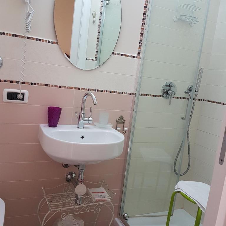 Da Agnese Locazioni brevi - Double Room with Private Bathroom - 14