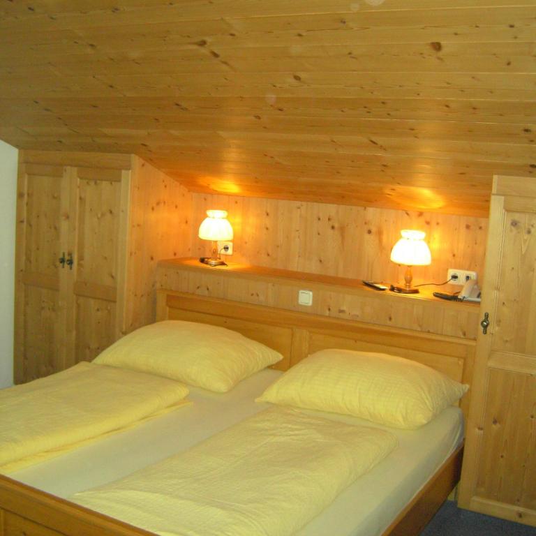 Pension Rieder - Familienzimmer mit Dusche - 5