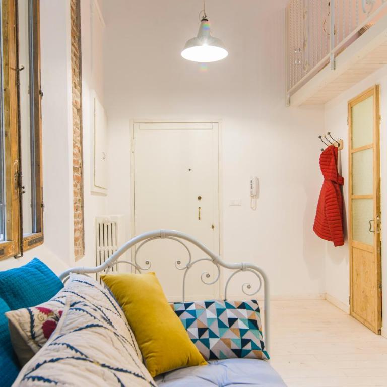 GuestHost - University Loft Apartment - Loft - 7