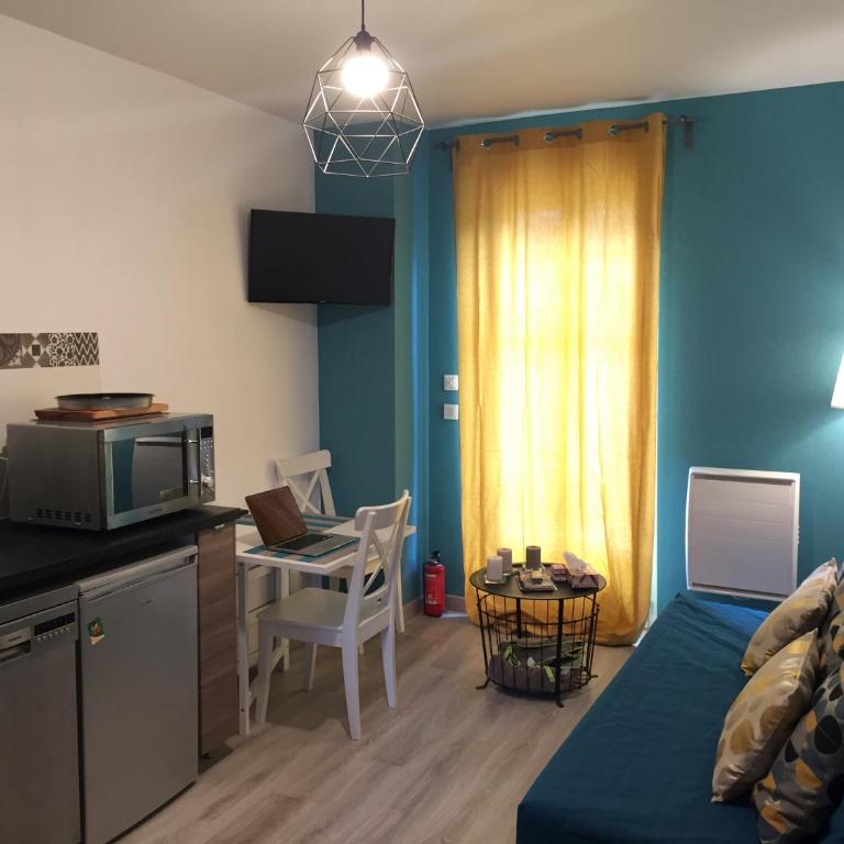 Les Meublés de Luchon - La Perle Bleue - Centre Luchon, Beau T2, 2 à 4 personnes, Wifi - Appartamento Deluxe - 8