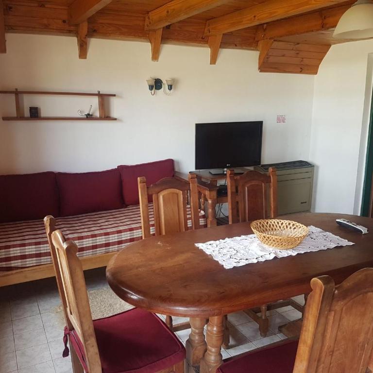 Cabañas Melipal Copahue - Two-Bedroom Chalet - 14
