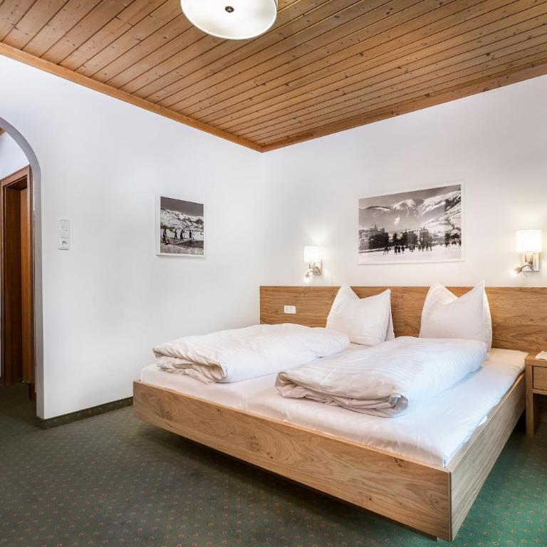 Pension Margarete - Doppelzimmer mit Balkon und Talblick - 9