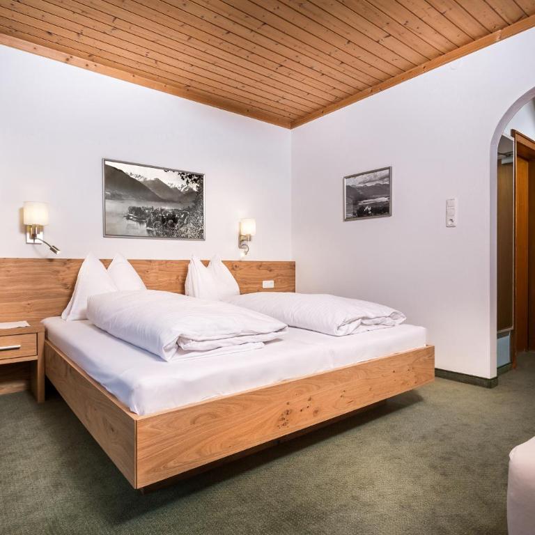 Pension Margarete - Doppelzimmer mit Balkon und Talblick - 5