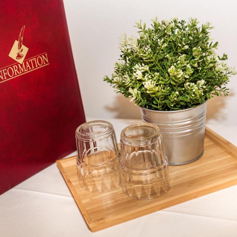 Pension Margarete - Doppelzimmer mit Balkon und Talblick - 11