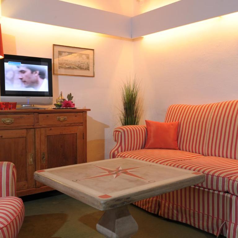 Hotel Schloss Leonstain - Junior Suite - 6