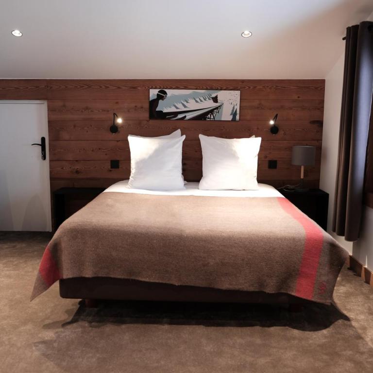 Hôtel La Grande Lanière - Chambre Quadruple - Vue sur Montagnes - 4
