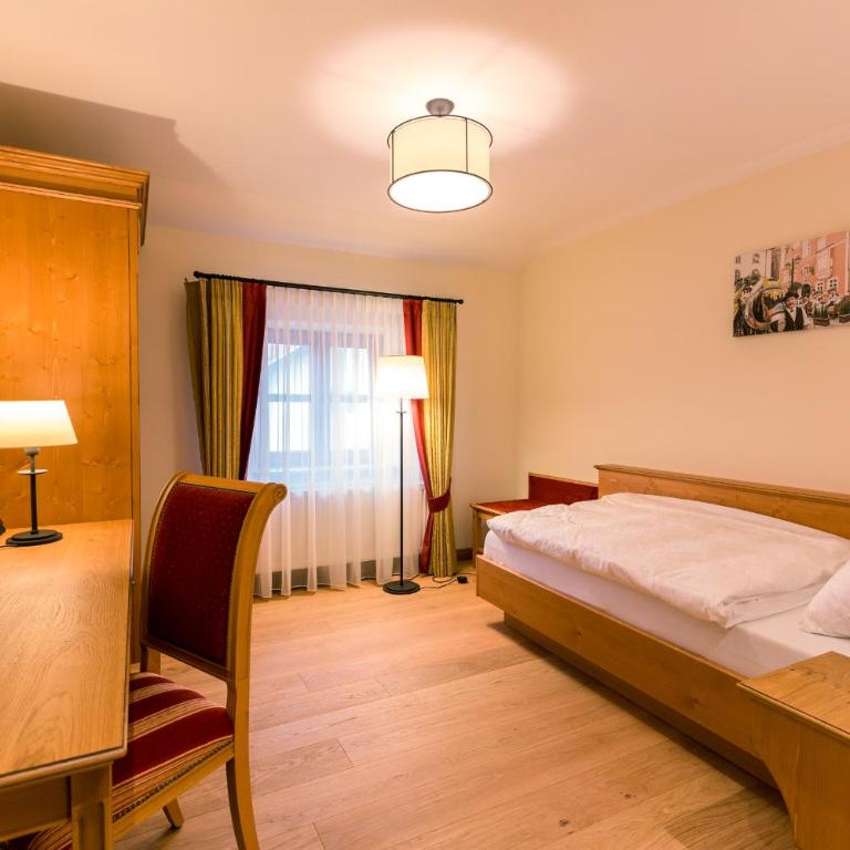 Hotel & Gaststätte zum Erdinger Weißbräu - Standard Single Room - 5