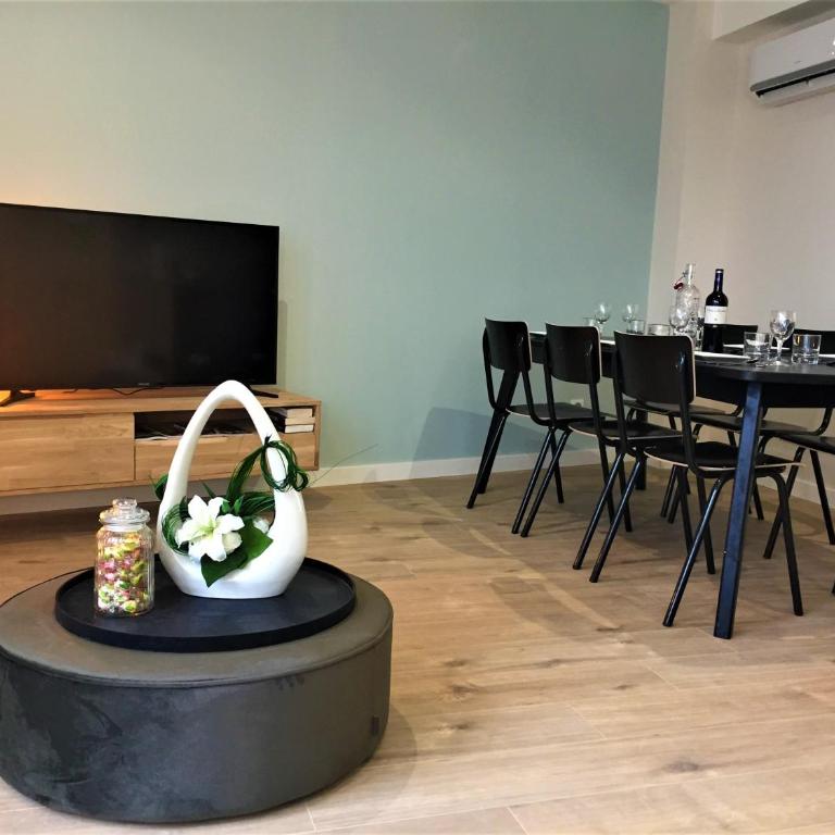 IKO Bordeaux Appartements - 3-bedroom Apartment with Terrace - 6
