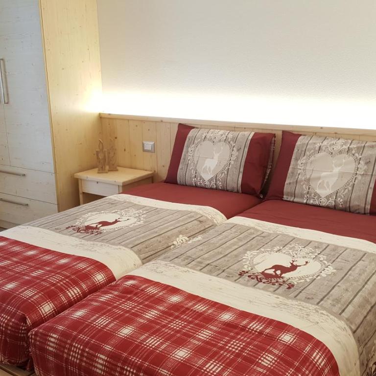 Enrosadira - Three-Bedroom Apartment - 1